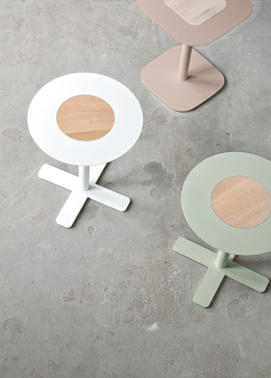 While trend spotting on the web I came across this awesome side table named Blush. An object that really made me smile! Time to tell something about this lovely brand called Spell.