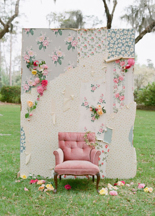 A wall looks so pretty with wallpaper! I’m a addict for sure. Every room in my house is covered with another design. I want to give you a little peek on my list of favourite brands and their designs.