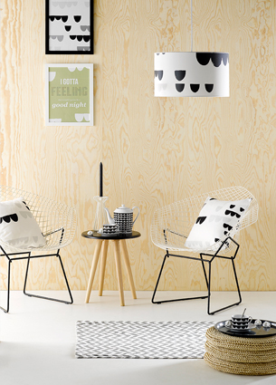 Posters, wallpaper, wall stickers, lampshades and trays in the coolest colours and geometrical patterns: you will find it all at Roomblush. I really love the pastels in combination with the subtle prints, checkout my favorites.